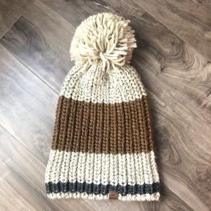 Chunky Knitted Pom Beanie